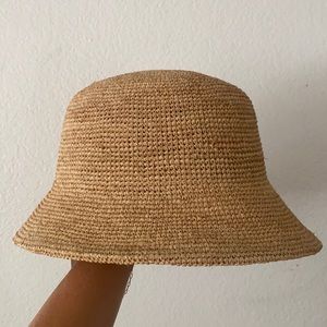Lack of color bucket hat